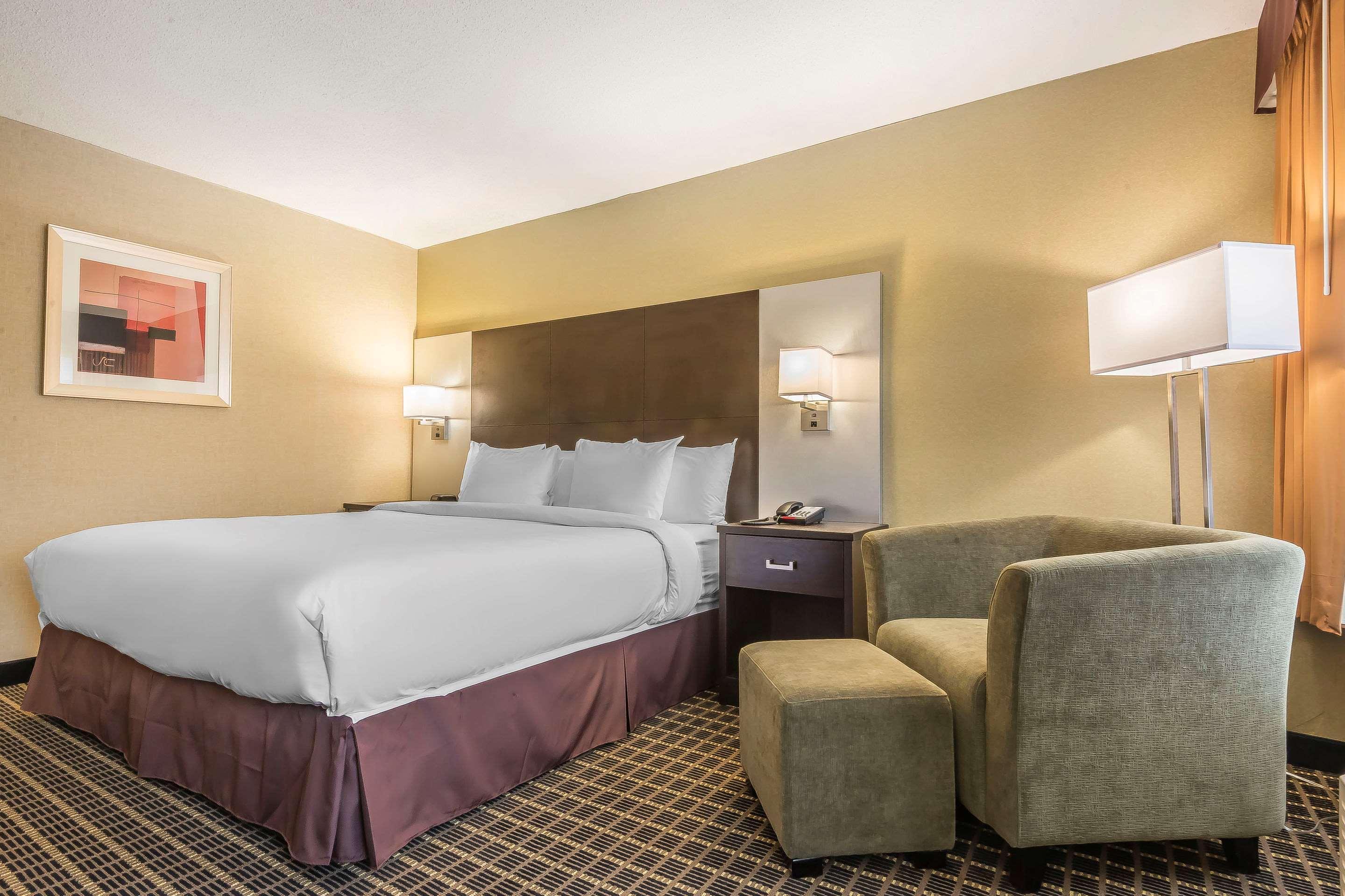 Quality Inn & Suites Downtown Windsor Luaran gambar