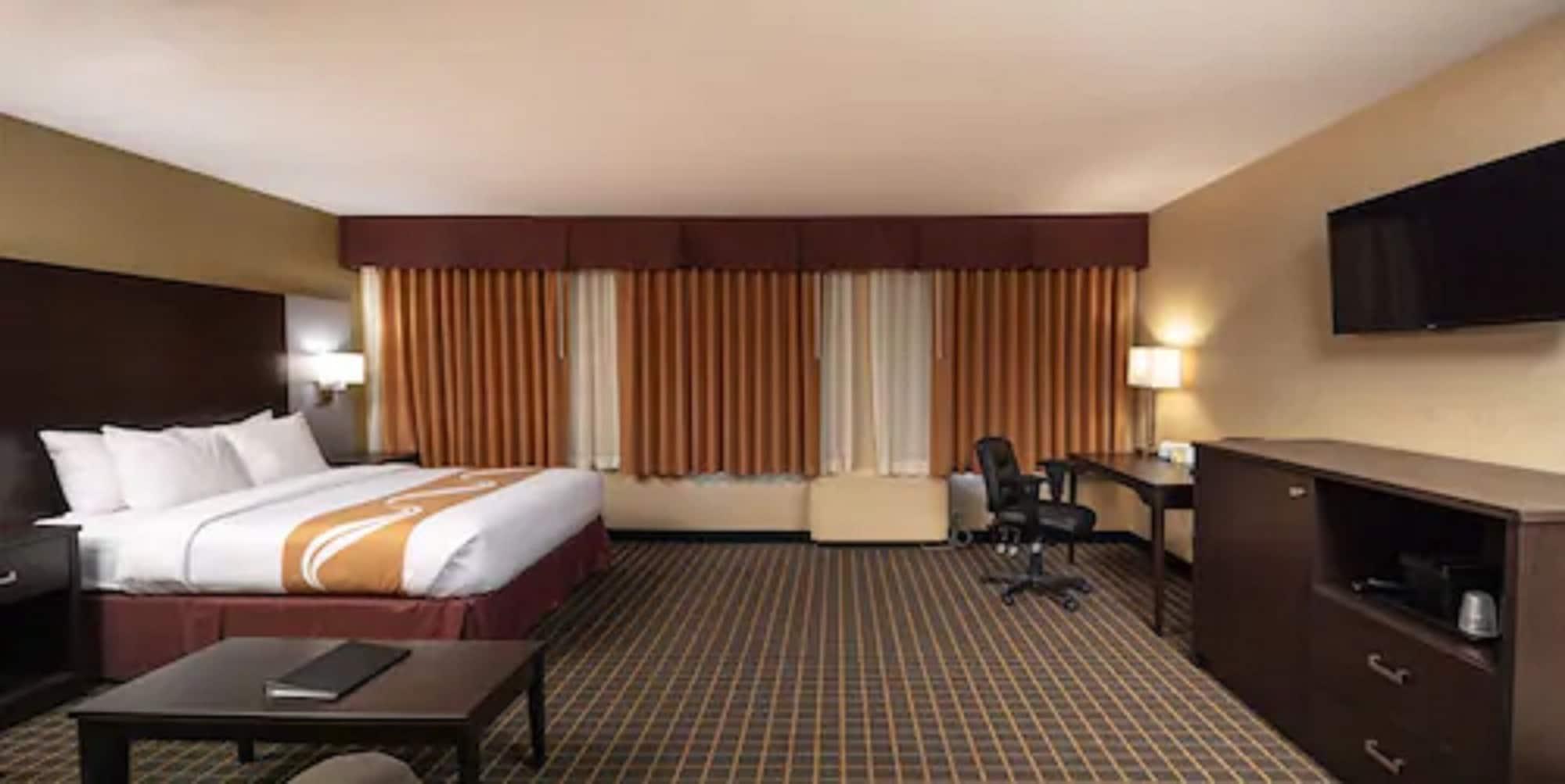 Quality Inn & Suites Downtown Windsor Luaran gambar